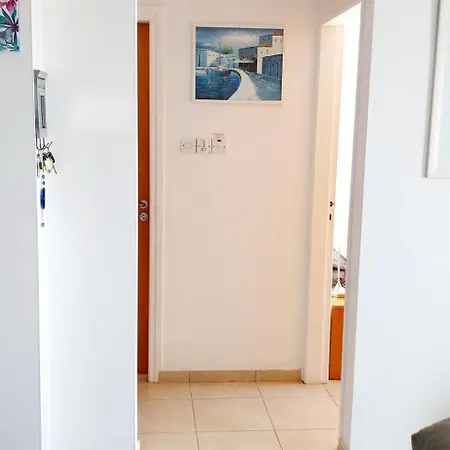 2-bed Sleeps 6 Pool 10min To Liopetri