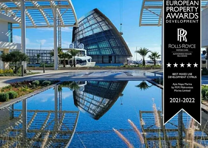 Apartament 2-bed Sleeps 6 Pool 10min To *